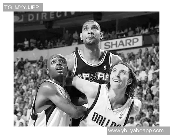 管子煜在对阵马刺的比赛中展现出突破勇气展现出优秀比赛气质