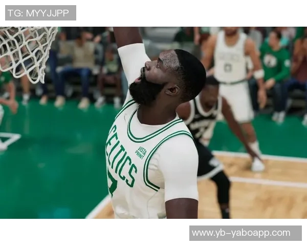 杰伦布朗半场表现抢眼13投6中贡献14分助力球队稳定火力