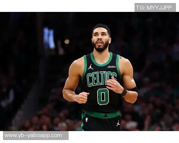 塔图姆勇敢逆袭用受伤右腿全力突破战胜梦魇重返赛场的传奇故事